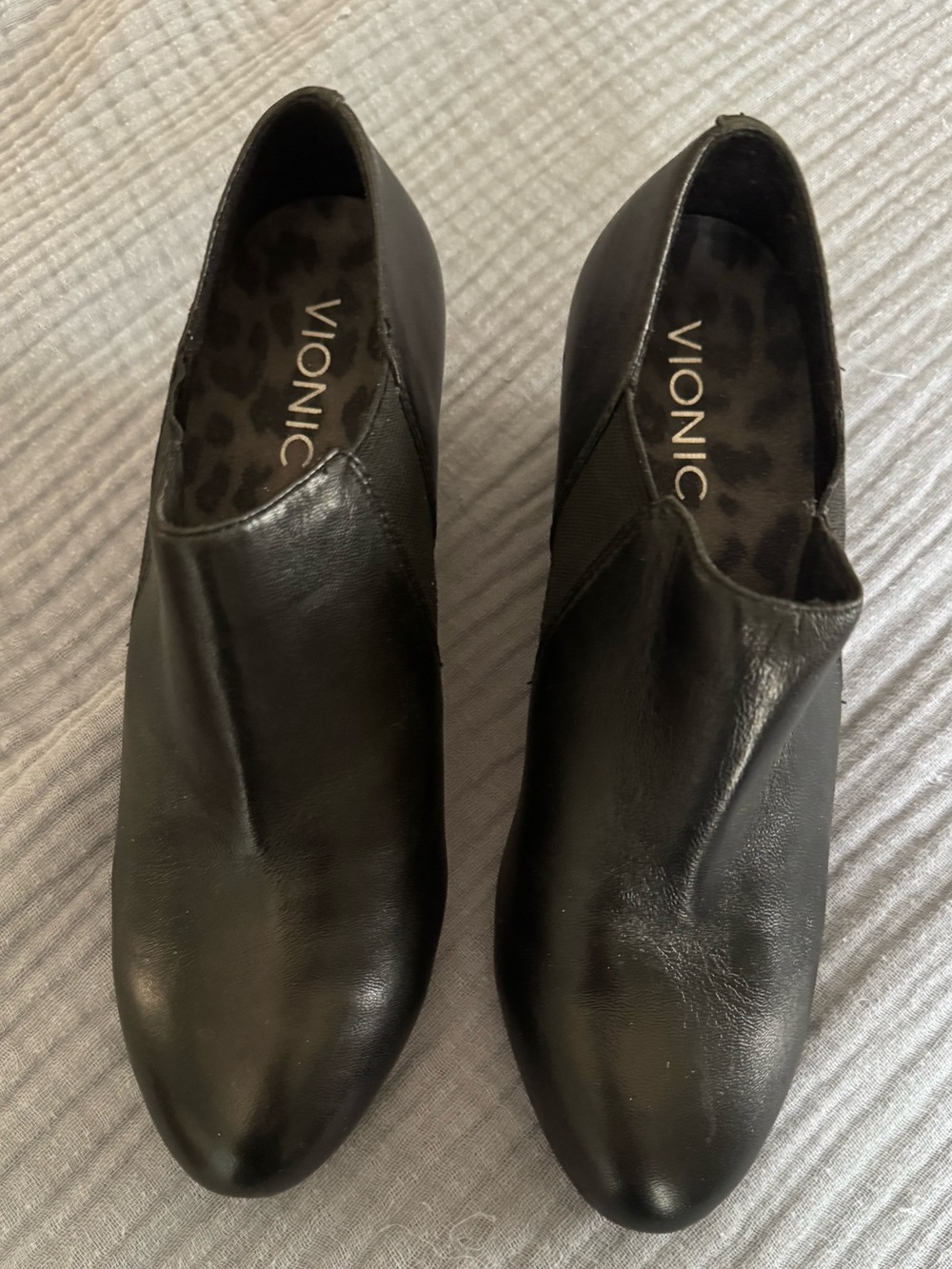 Vionic Black Leather Wedge Ankle Booties Shoes Women’s 7